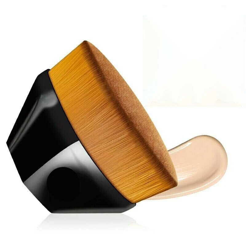 Flawless Foundation Makeup Brush