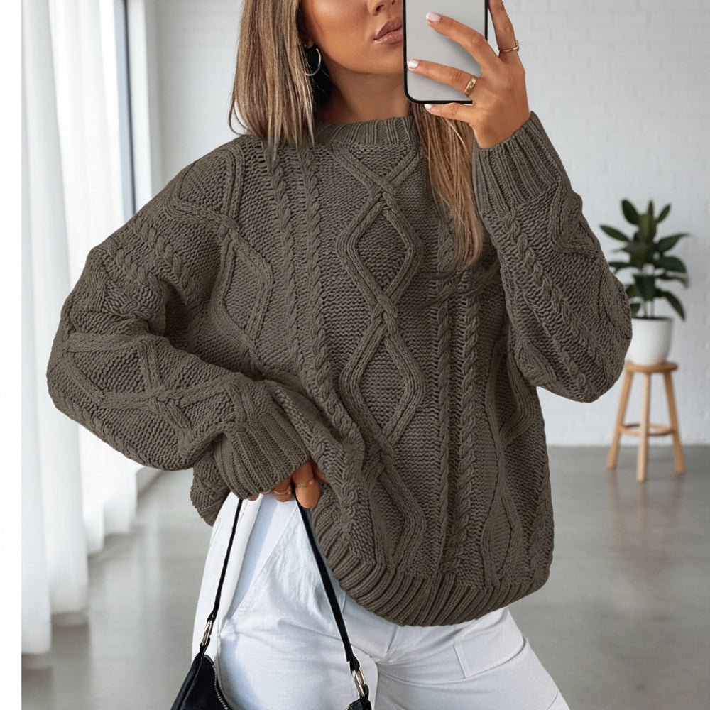 Soft Oversized Women's Cable Knit Sweater