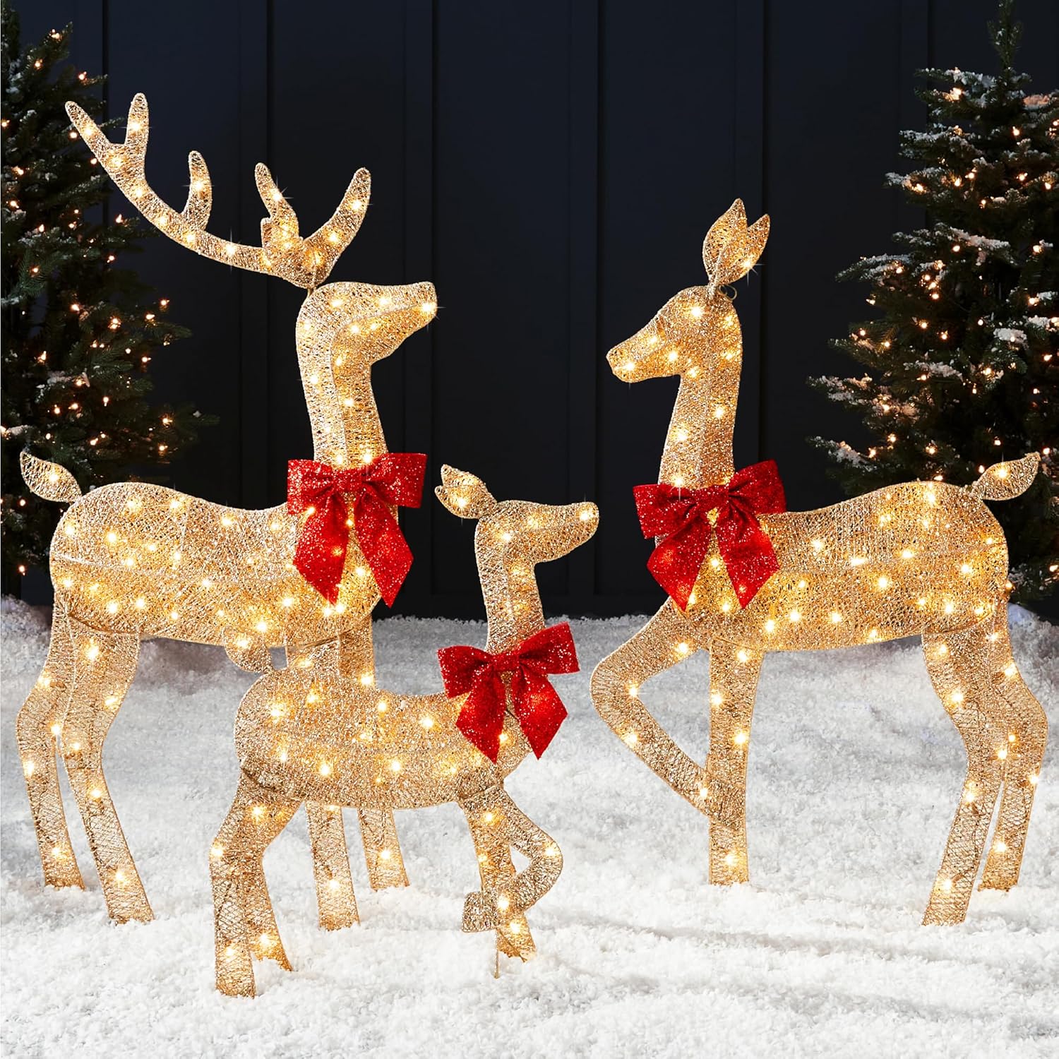 Weatherproof Christmas Yard Reindeer LED Light Display - SweetyGem