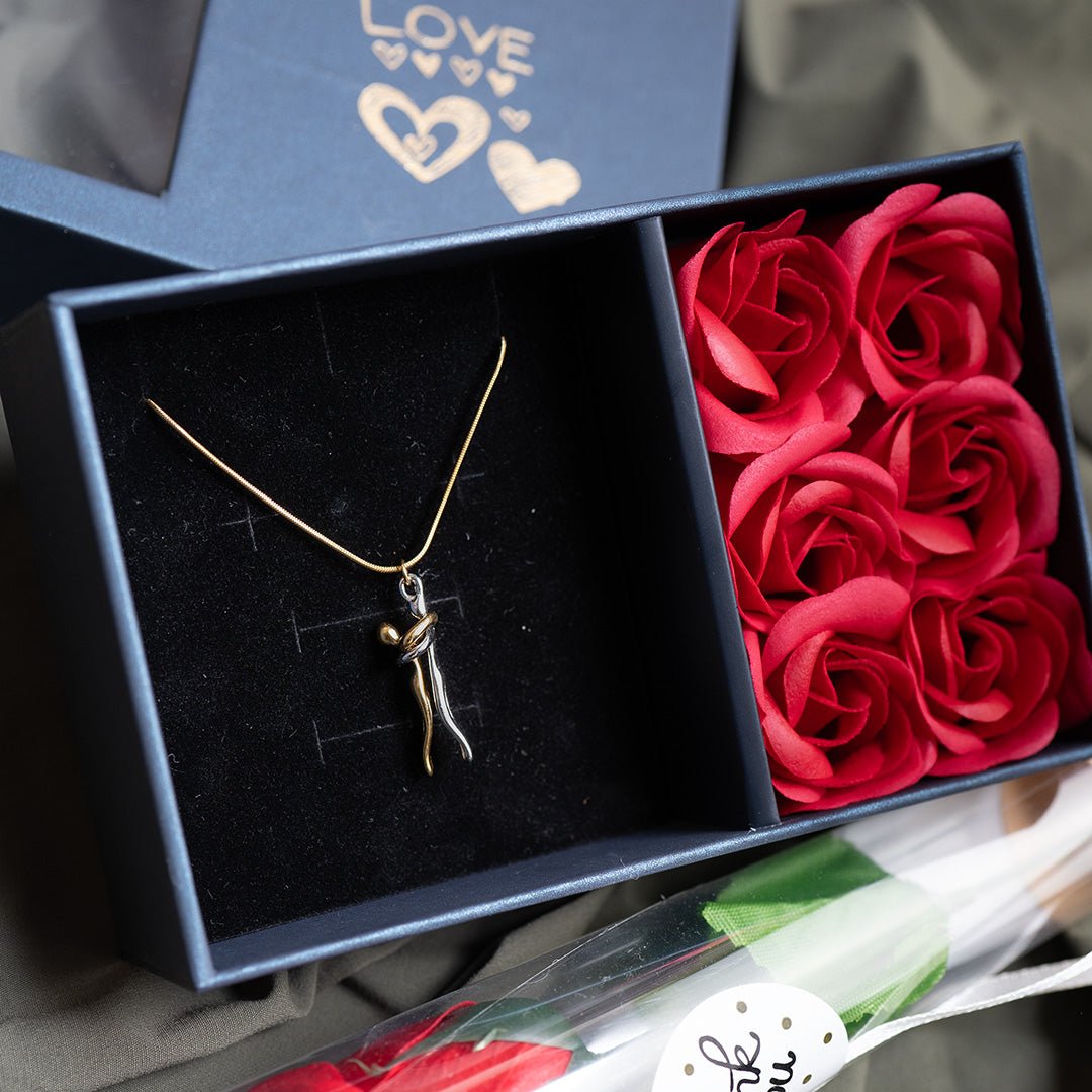Luxury Heart Couple Necklace 18K Gold Plated Stainless Steel