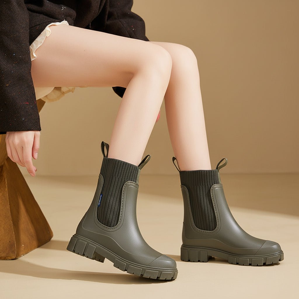 Insulated Women's Rain Boots with Grip Soles